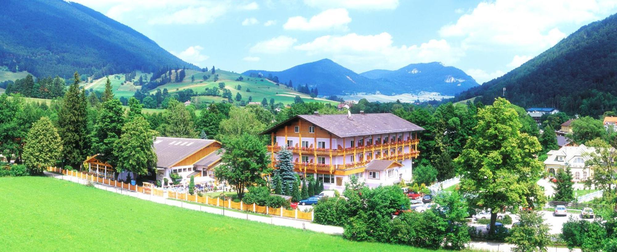 Hotel Paradiesquelle Puchberg am Schneeberg Exteriör bild