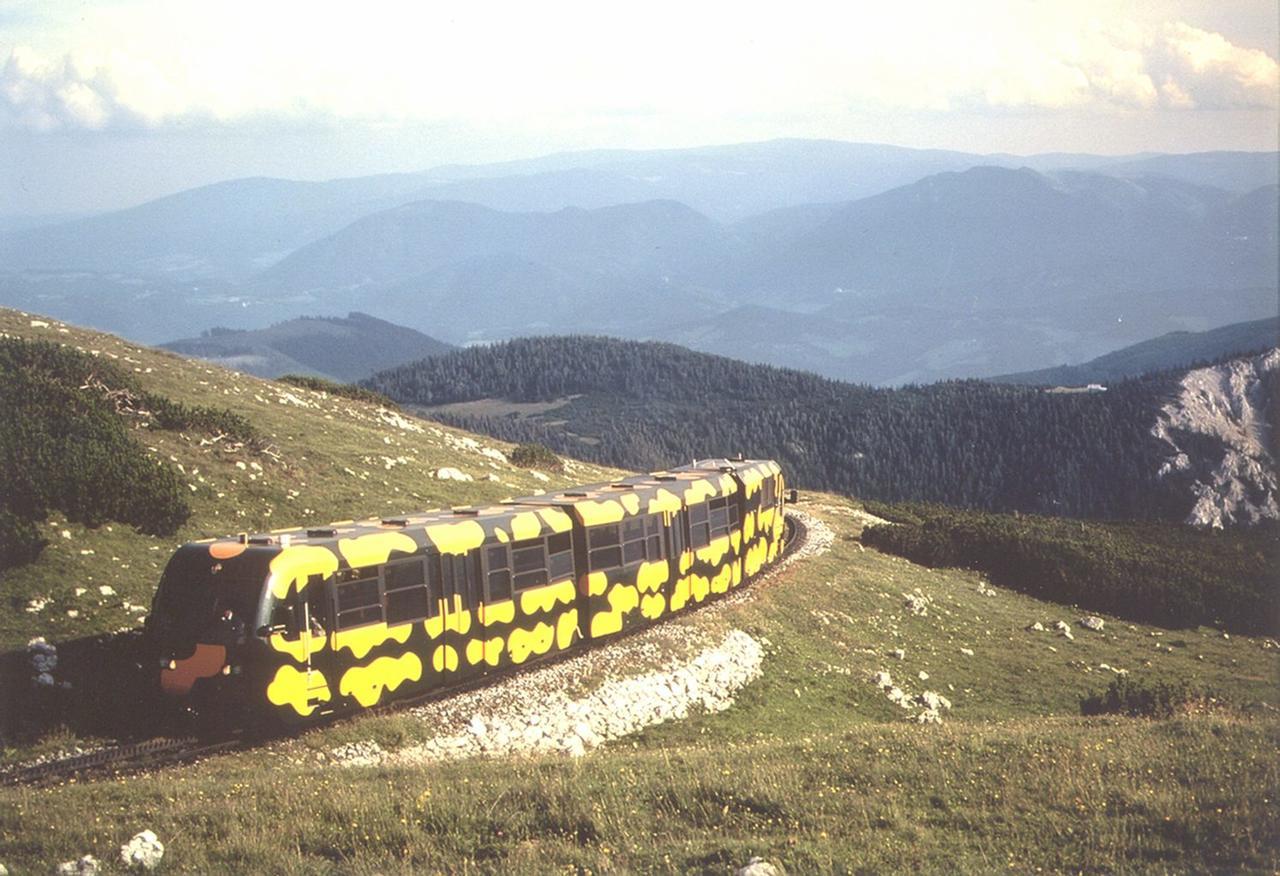 Wellnesshotel Paradiesquelle Puchberg am Schneeberg Exteriör bild